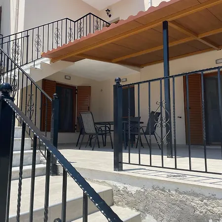 Maison Olga Valanidorachi Exterior photo
