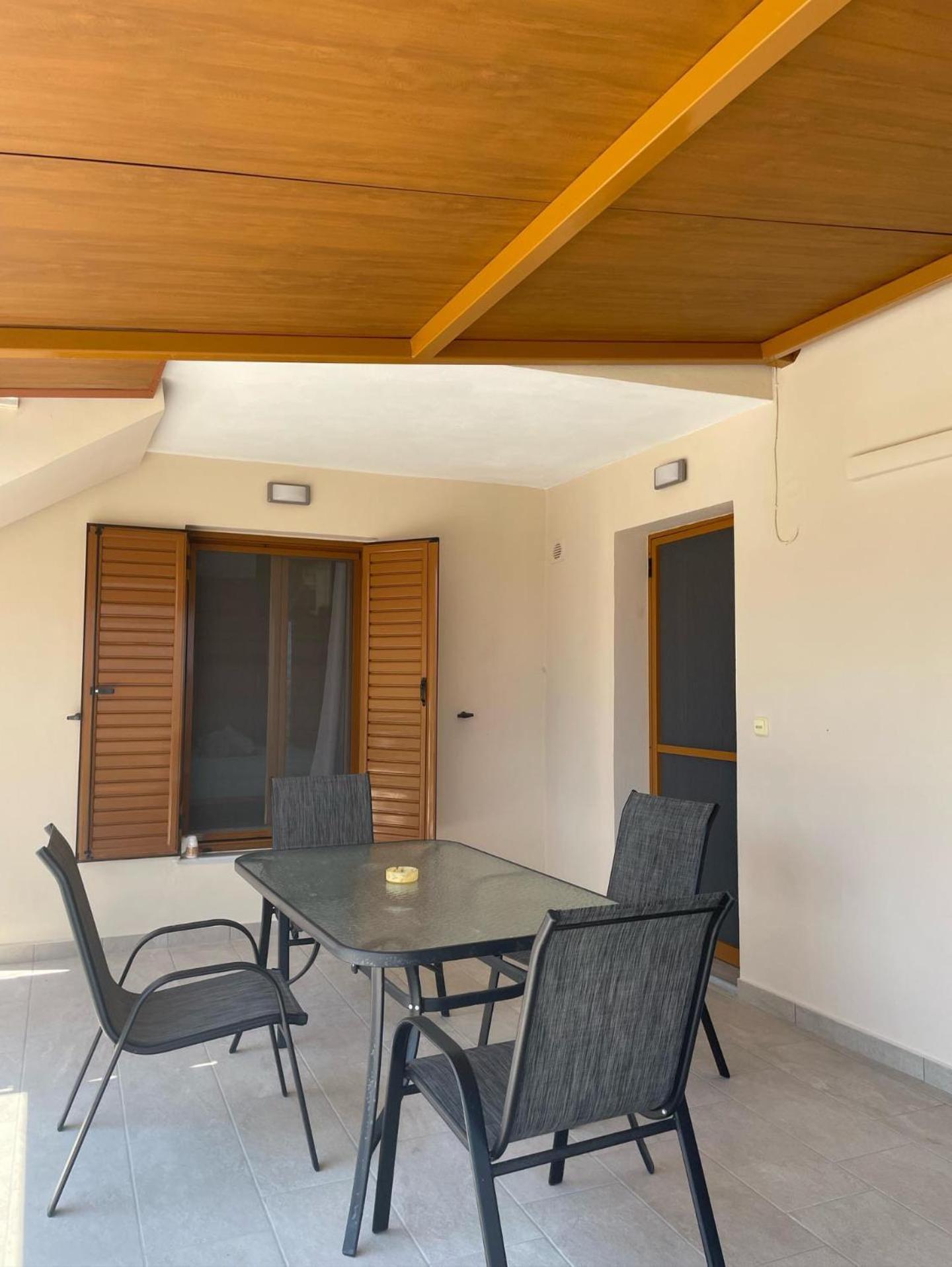Maison Olga Valanidorachi